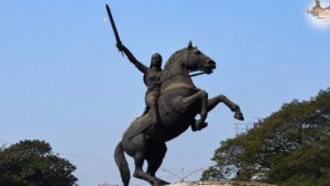 जिहादी 'औरंगजेब' के 'भारत' को जीतने के सपने को चकनाचूर कर उसे 'दक्कन की मिट्टी' में मौत की नींद सुलाने वाली हिंदू वीरांगना 'महारानी ताराबाई', मुगल साम्राज्य को राख में मिलाकर गाड़ा सनातन का परचम