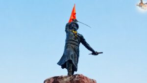 '700' मराठा सैनिकों के साथ '10,000' मुगलों की ईंट से ईंट बजाकर गाड़ा हिंदू स्वराज्य का झंडा, 'पुरंदर' की मिट्टी मुगल सेना के खून से लाल करने वाला अजेय हिन्दू कमांडर 'मुरारबाजी देशपांडे'